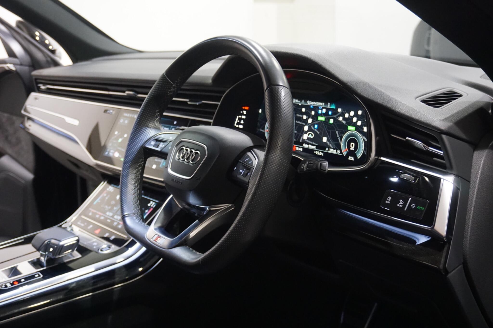 Audi Q8 3.0 TFSI V6 55 Black Edition SUV 5dr Petrol Tiptronic quattro Euro 6 (s/s) (340 ps)